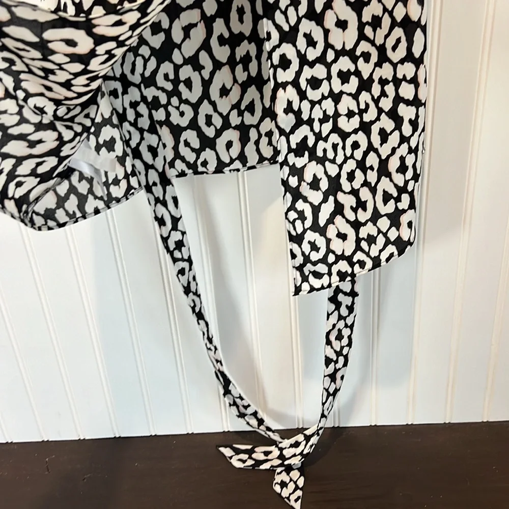 Express Leopard Print Tank - Picture 6 of 8